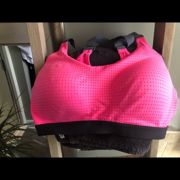 Victoria’s Secret sport bras set of two - Picture 1 of 9